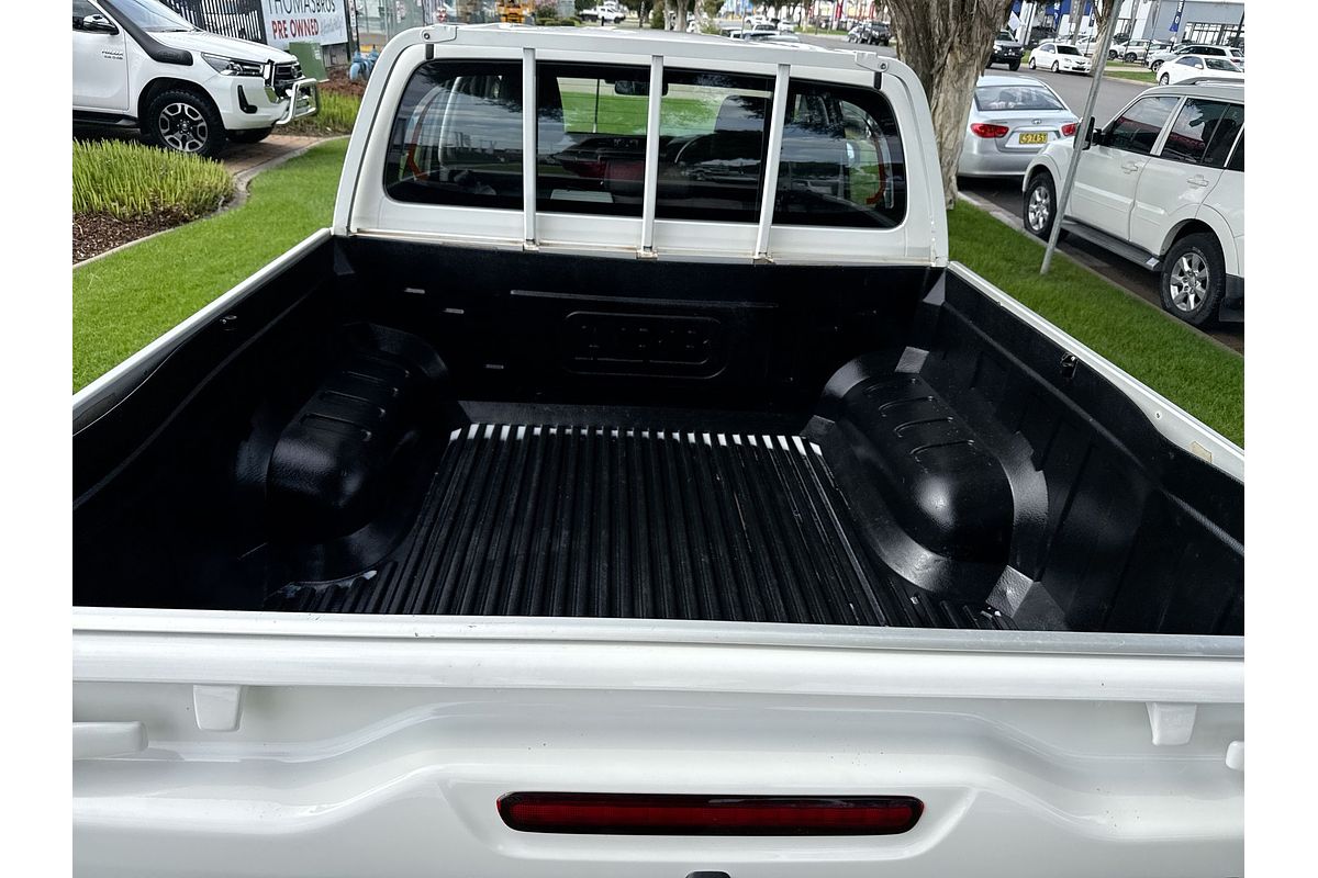 2020 Toyota Hilux SR GUN126R