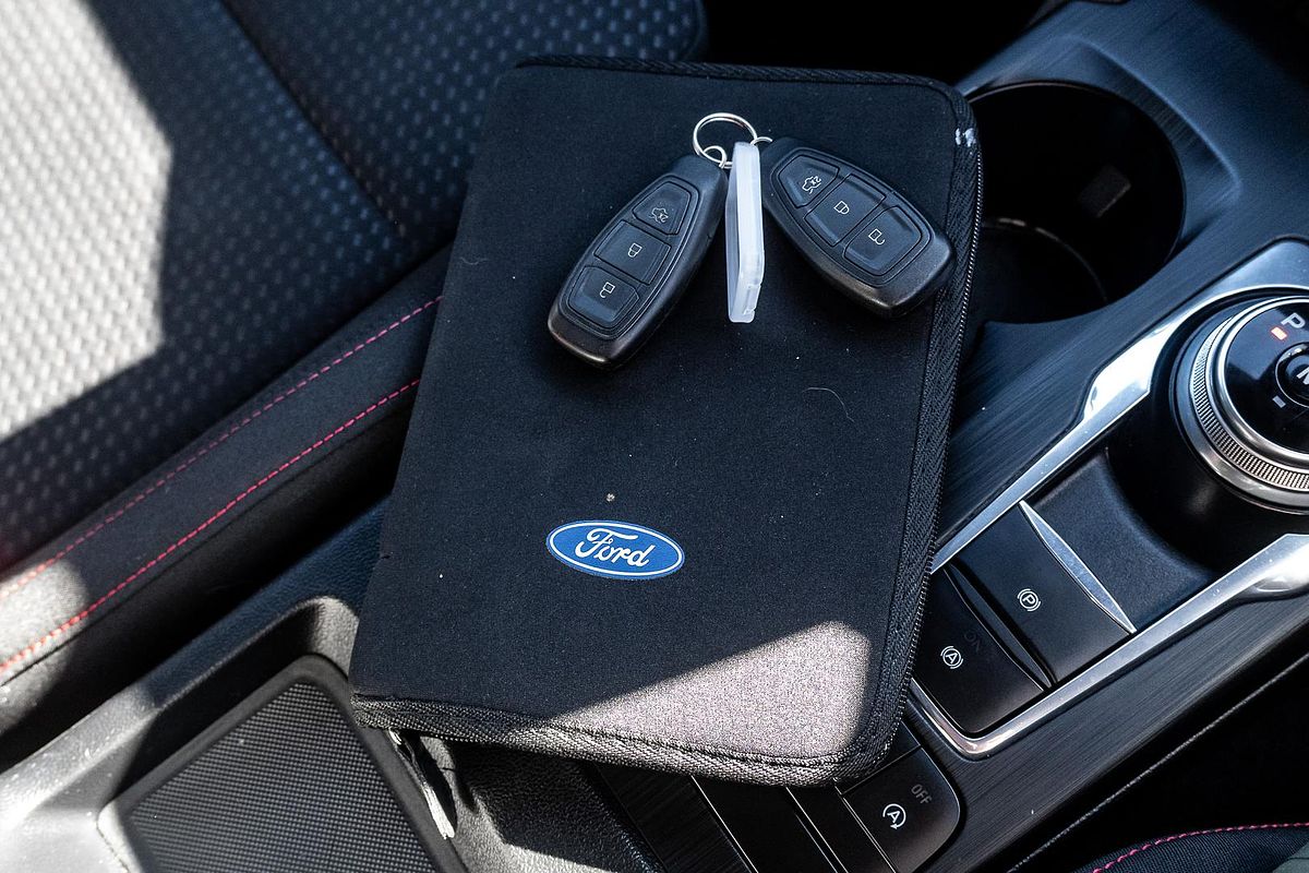 2019 Ford Focus ST-Line SA