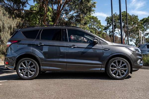 2019 Ford Escape ST-Line ZG