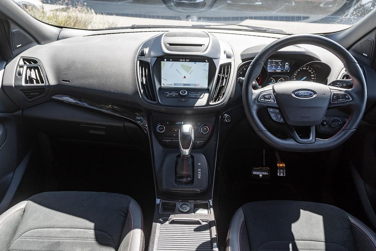 2019 Ford Escape ST-Line ZG