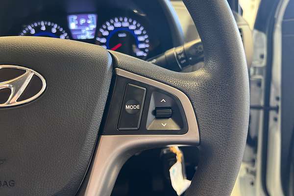 2015 Hyundai Accent Active RB2
