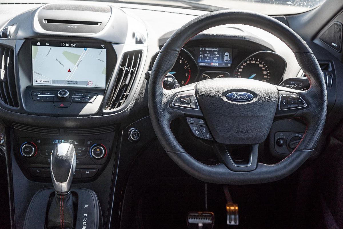 2019 Ford Escape ST-Line ZG