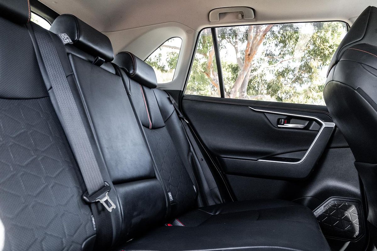 2019 Toyota RAV4 Edge AXAA54R