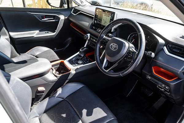 2019 Toyota RAV4 Edge AXAA54R