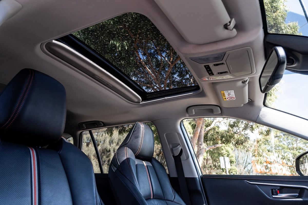 2019 Toyota RAV4 Edge AXAA54R