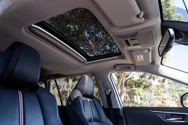 2019 Toyota RAV4 Edge AXAA54R