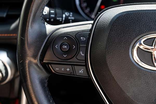 2019 Toyota RAV4 Edge AXAA54R