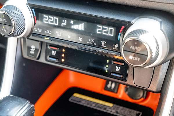 2019 Toyota RAV4 Edge AXAA54R