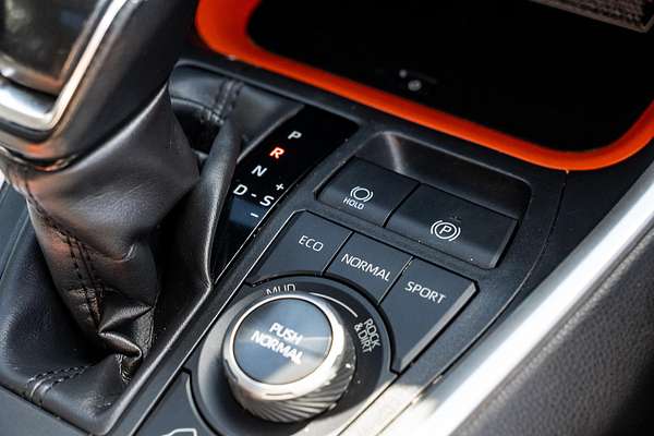 2019 Toyota RAV4 Edge AXAA54R