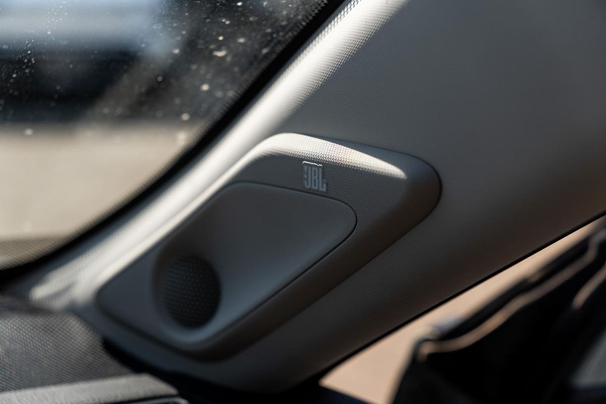 2019 Toyota RAV4 Edge AXAA54R