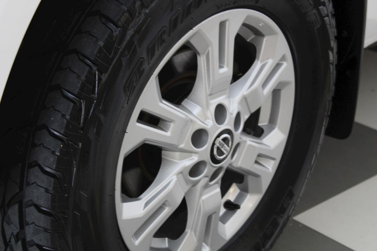 2019 Nissan Navara RX D23 Series 3 Rear Wheel Drive