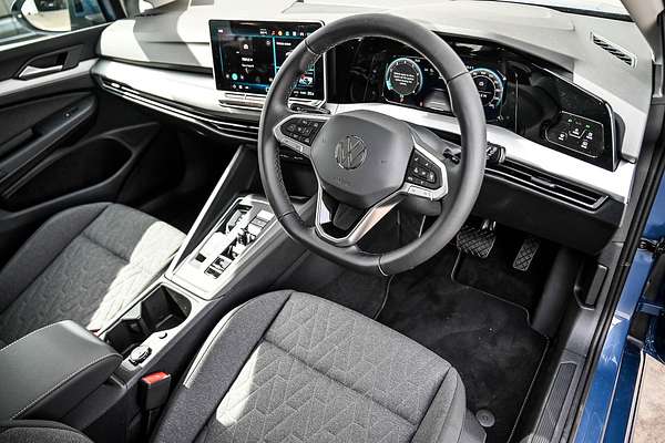 2025 Volkswagen Golf 110TSI Life 8.5