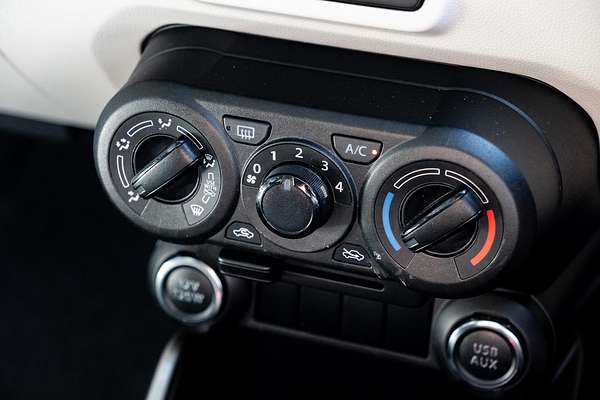 2017 Suzuki Ignis GL MF