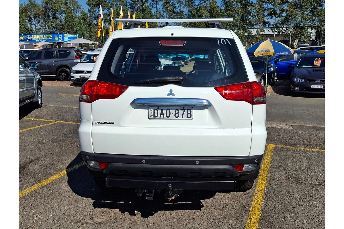2015 Mitsubishi Challenger PC