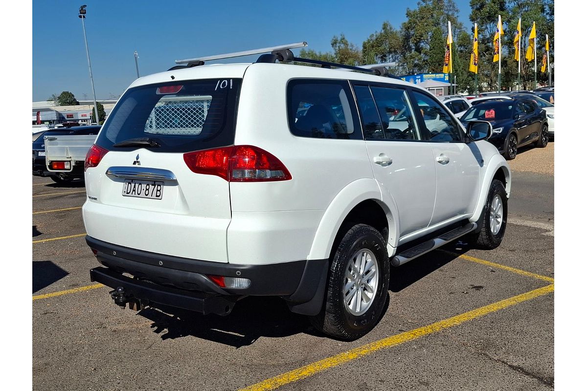 2015 Mitsubishi Challenger PC