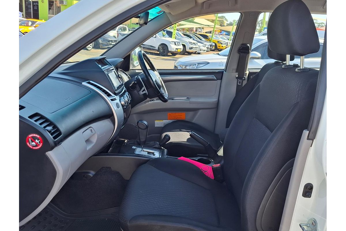 2015 Mitsubishi Challenger PC