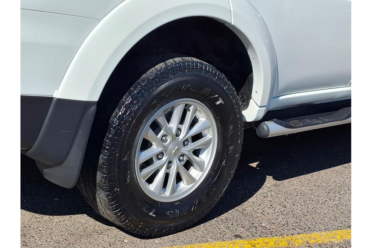 2015 Mitsubishi Challenger PC