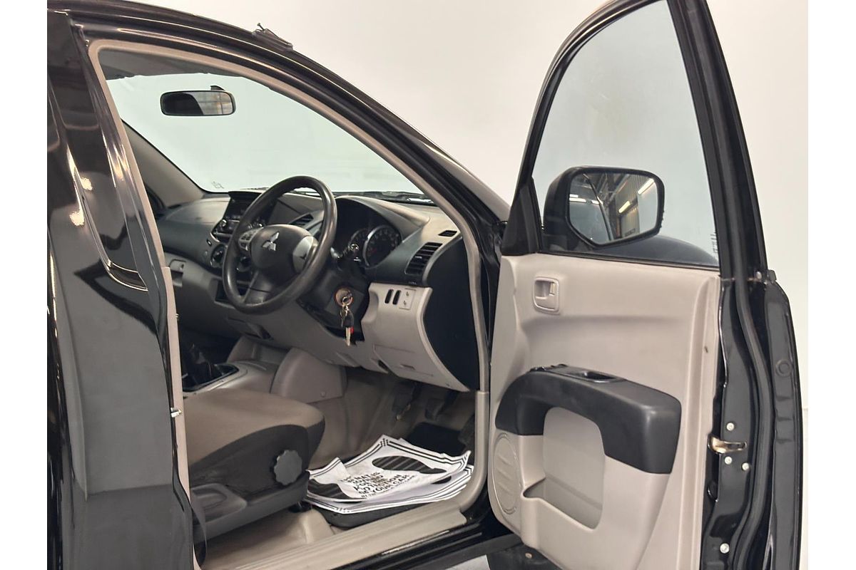 2015 Mitsubishi Triton GL MN Rear Wheel Drive