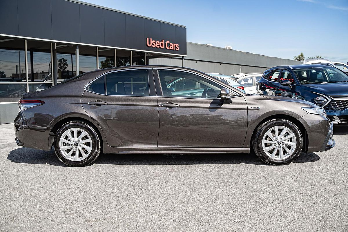 2021 Toyota Camry Ascent Sport AXVH70R
