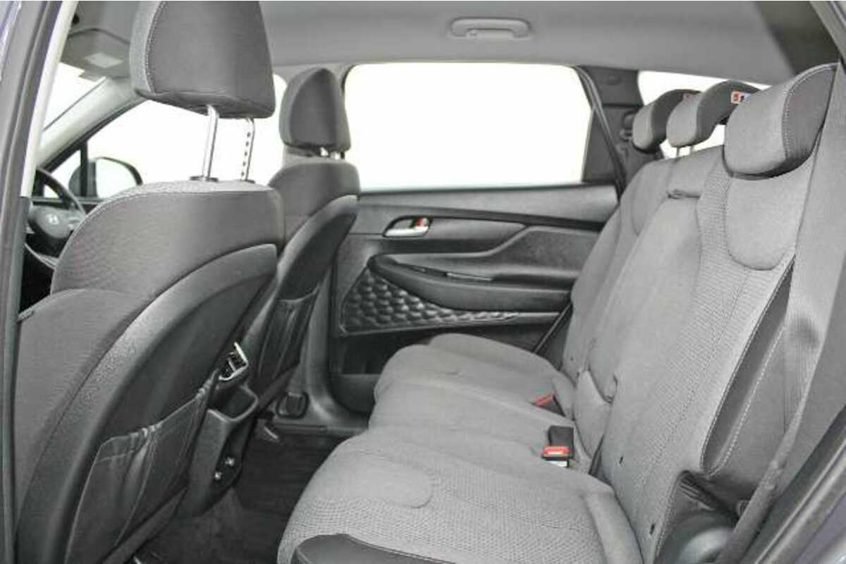 2021 Hyundai Santa Fe Active TM.V3