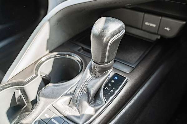 2021 Toyota Camry Ascent Sport AXVH70R