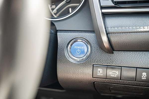2021 Toyota Camry Ascent Sport AXVH70R