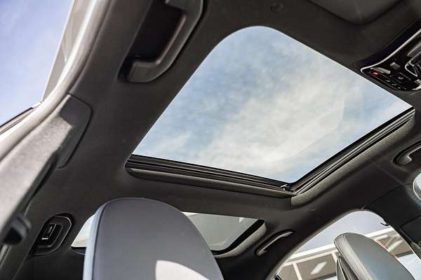 2023 Mercedes-Benz C-Class C200 W206