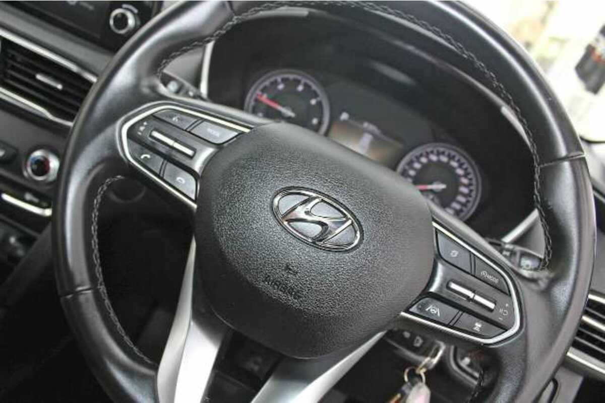 2021 Hyundai Santa Fe Active TM.V3