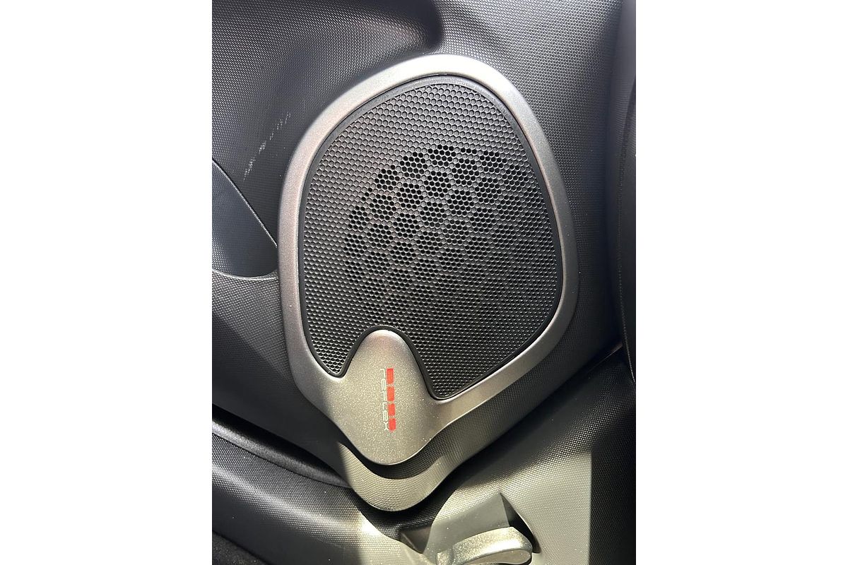 2014 Renault Clio GT IV B98