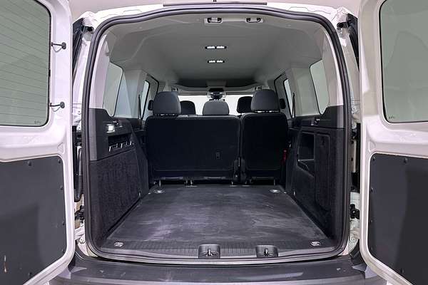2022 Volkswagen Caddy TSI220 5 LWB