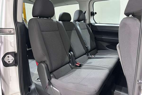 2022 Volkswagen Caddy TSI220 5 LWB