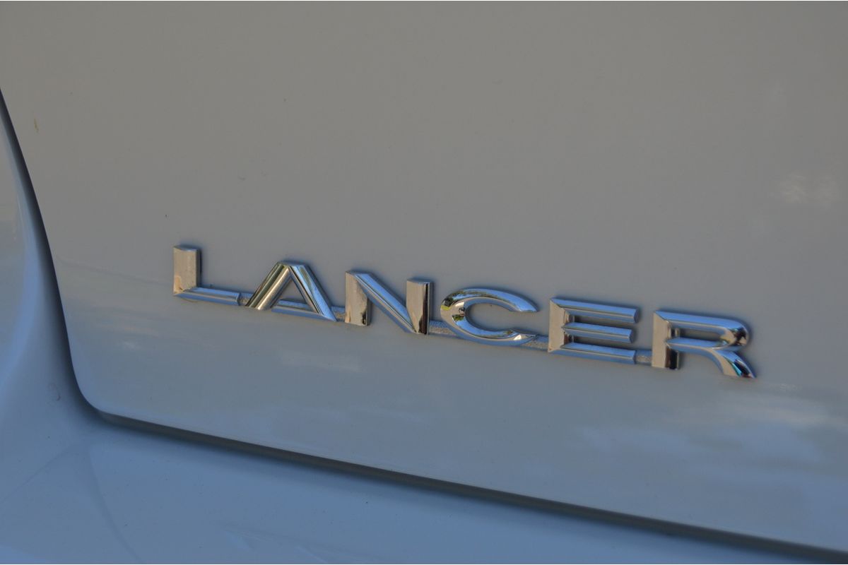 2017 Mitsubishi Lancer ES Sport CF