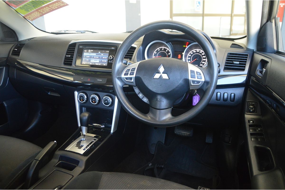 2017 Mitsubishi Lancer ES Sport CF
