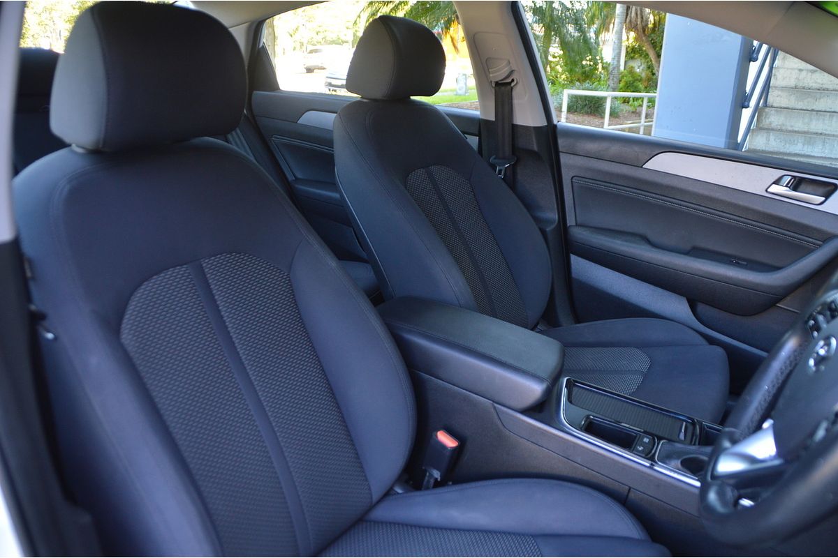 2018 Hyundai Sonata Active LF4