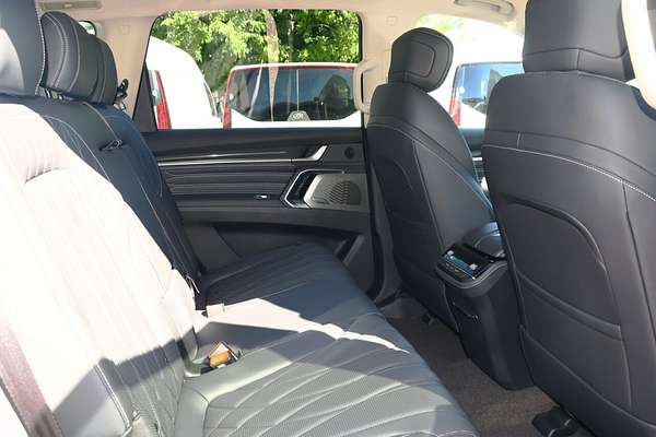 2024 LDV D90 Executive SV9A