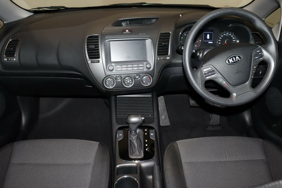 2017 Kia Cerato S YD