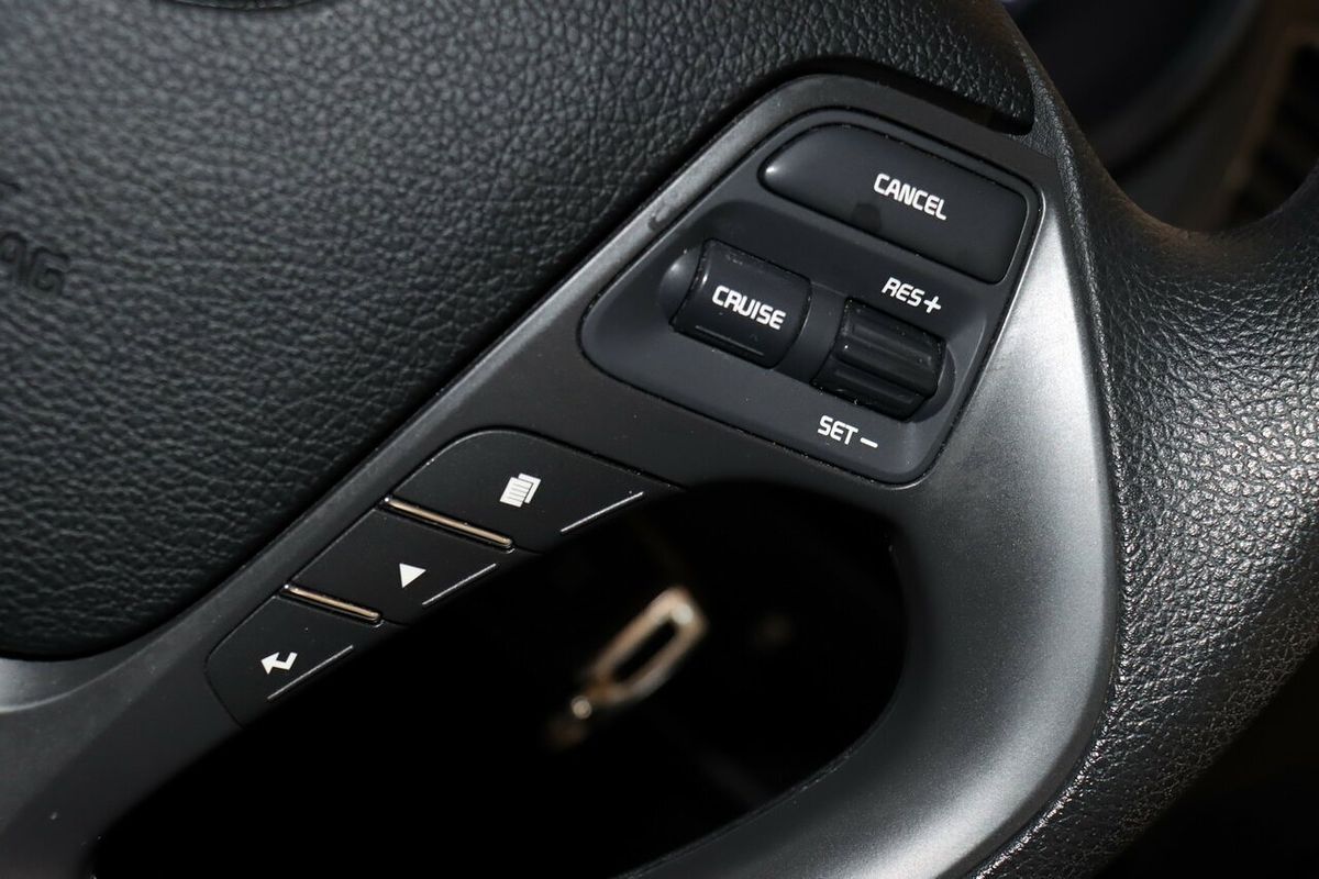 2017 Kia Cerato S YD