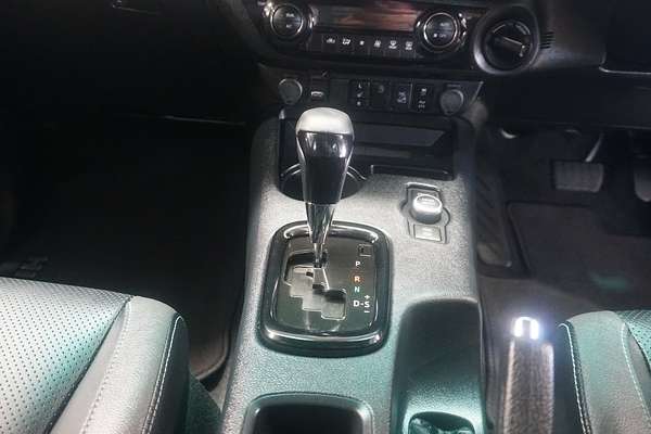 2024 Toyota Hilux Rogue 48V GUN126R 4X4