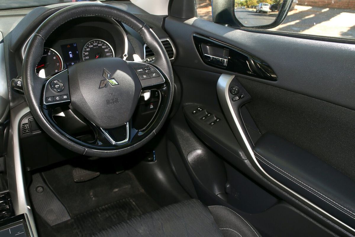 2019 Mitsubishi Eclipse Cross LS YA