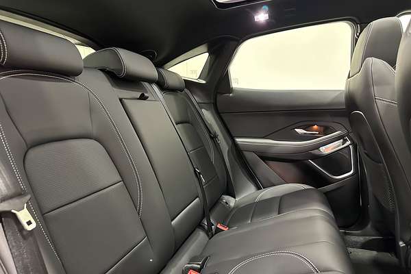 2024 Jaguar E-PACE P250 R-Dynamic SE X540
