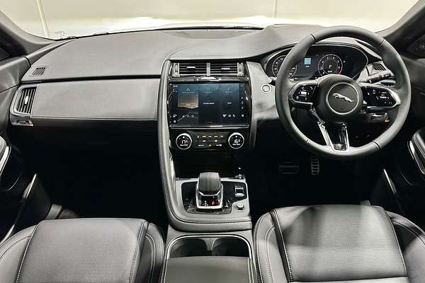 2024 Jaguar E-PACE P250 R-Dynamic SE X540