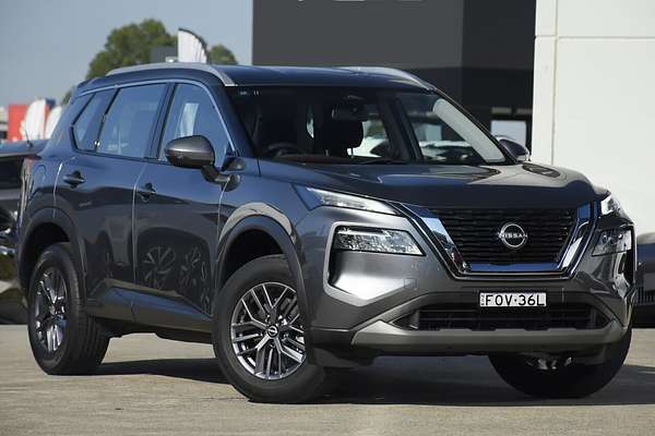 2024 Nissan X-TRAIL ST T33