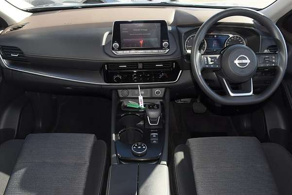 2024 Nissan X-TRAIL ST T33