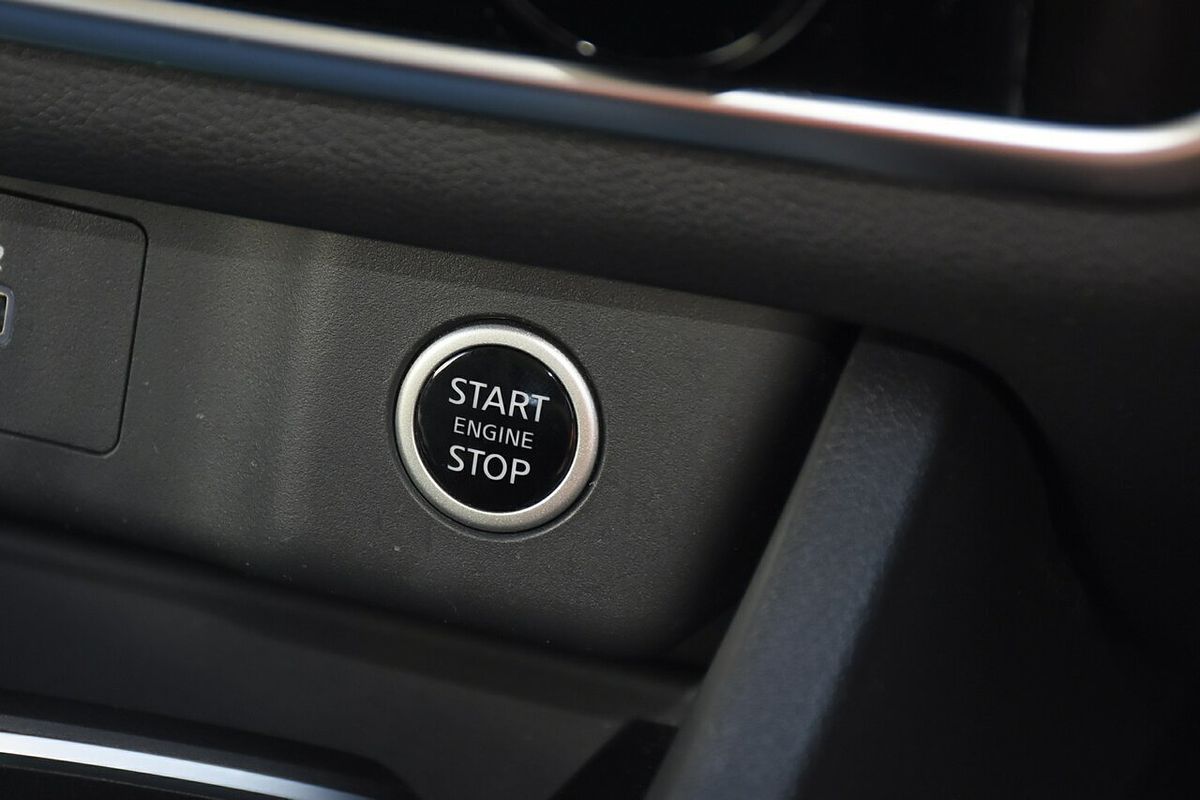 2024 Nissan X-TRAIL ST T33