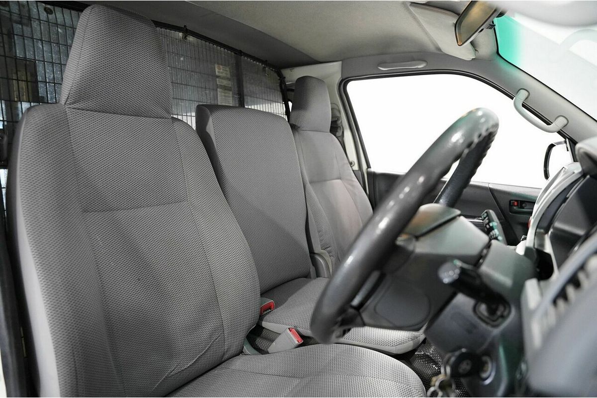 2008 Toyota Hiace KDH201R LWB