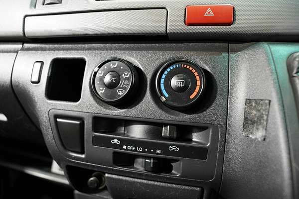 2008 Toyota Hiace KDH201R LWB