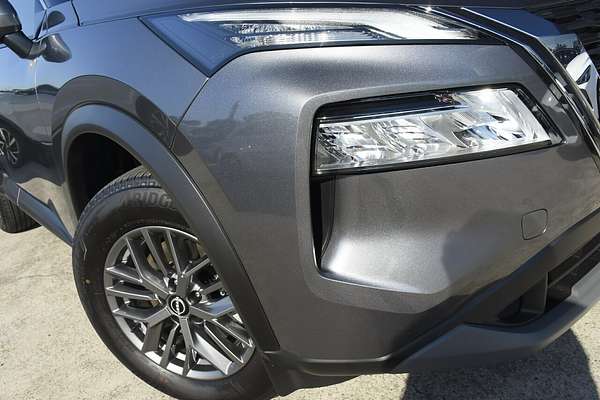 2024 Nissan X-TRAIL ST T33
