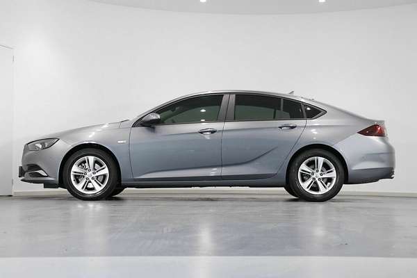 2020 Holden Commodore LT ZB