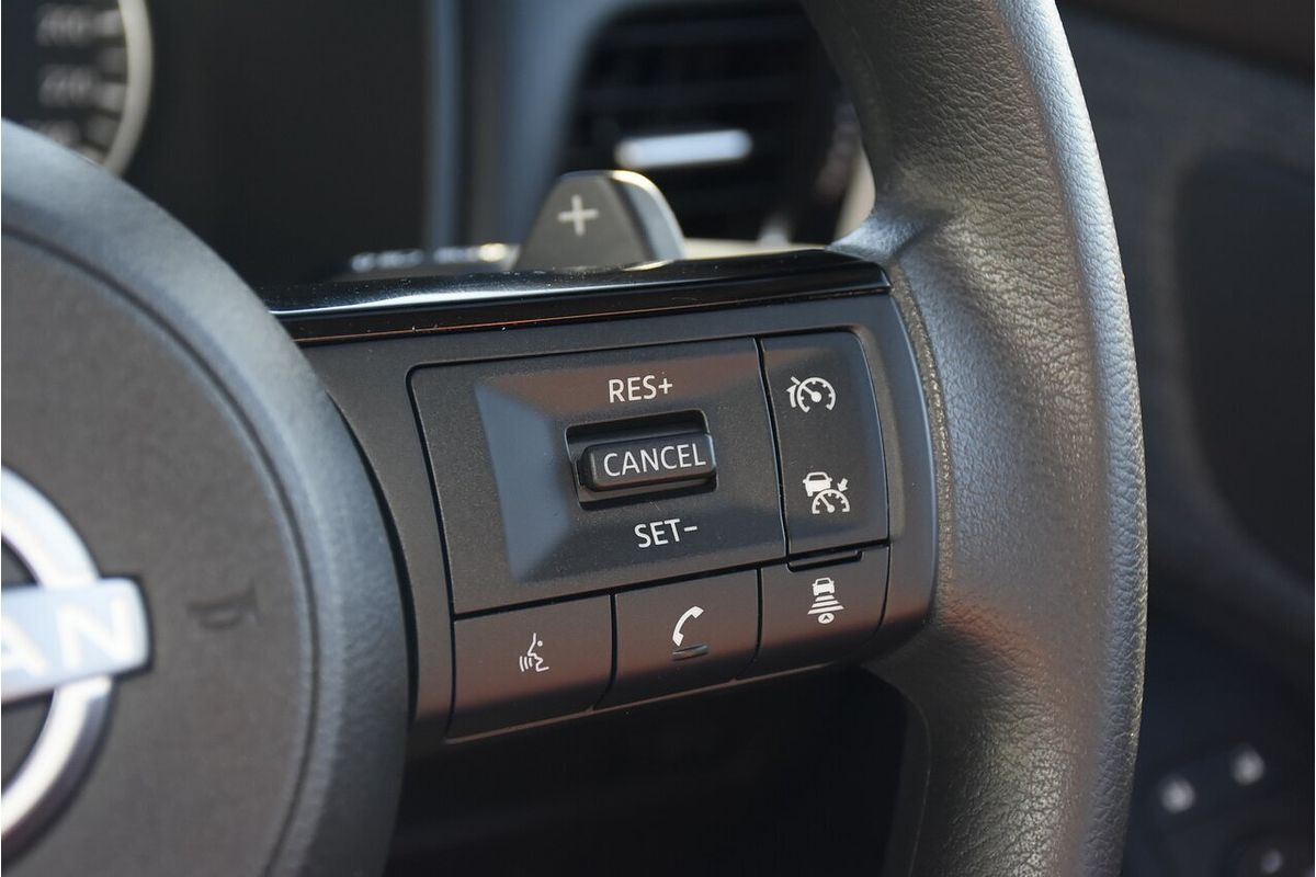 2024 Nissan X-TRAIL ST T33
