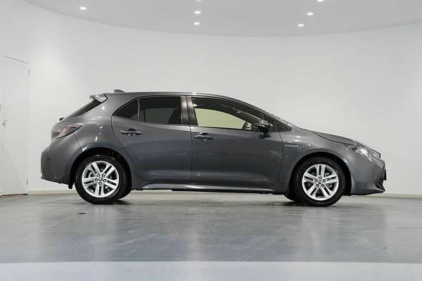 2022 Toyota Corolla Ascent Sport Hybrid ZWE211R